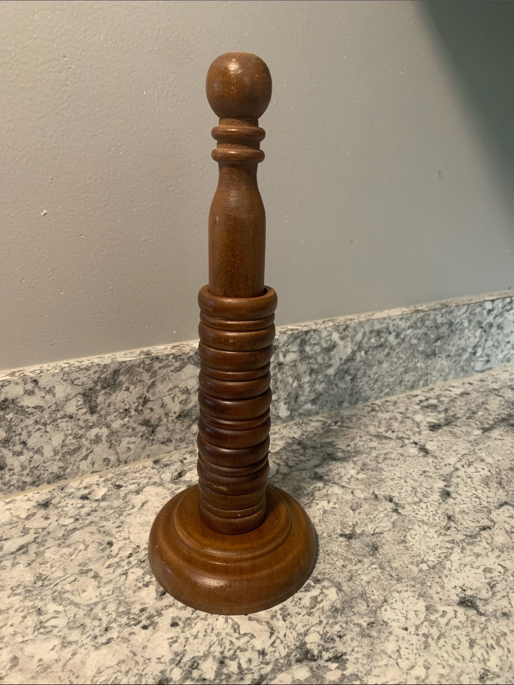 Wooden Napkin Ring Holder - Rich Brown